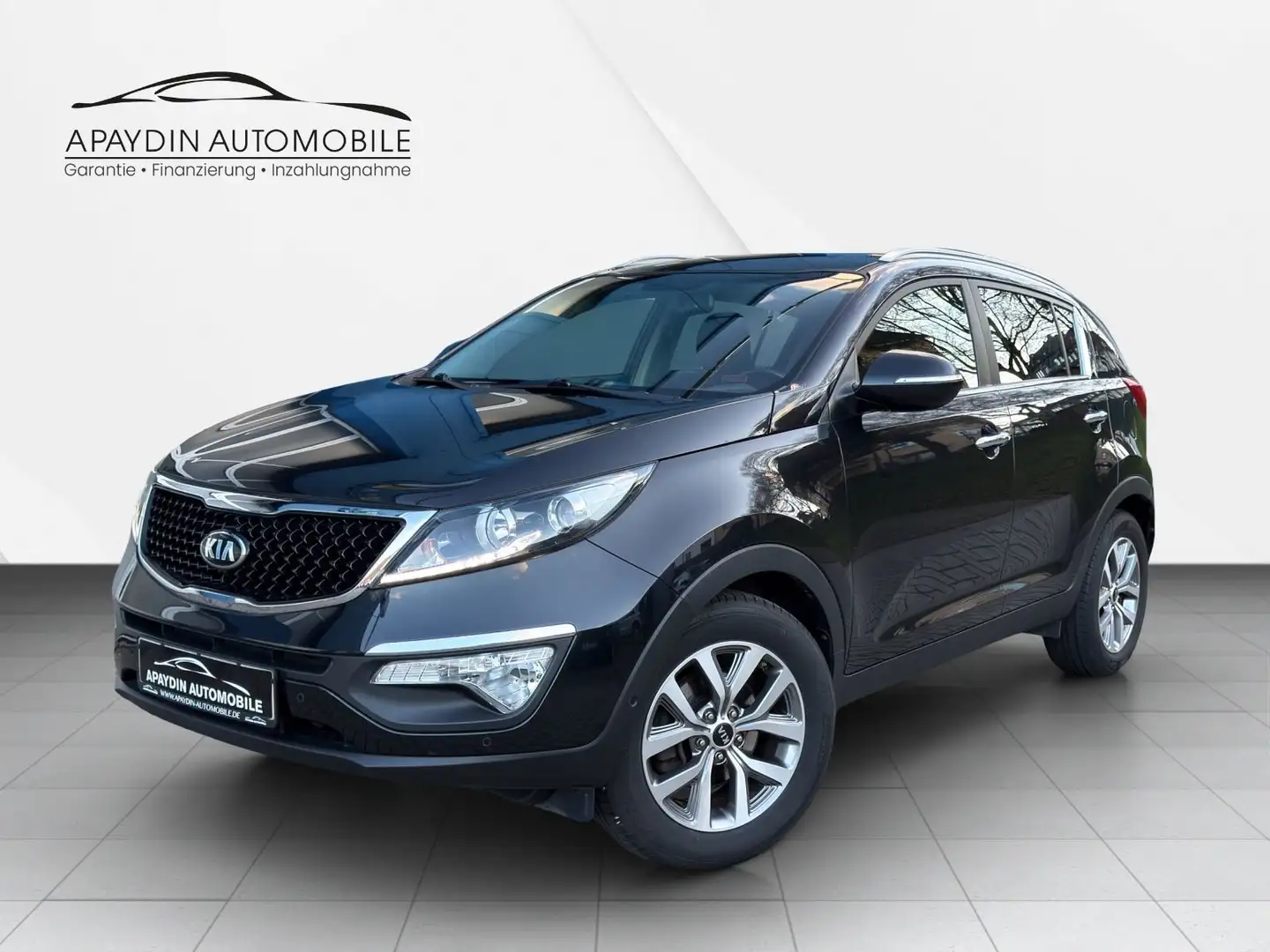 Kia Sportage Dream Team 2WD NAVI/AHK/SHZ/LHZ/R-KAM Schwarz - 1