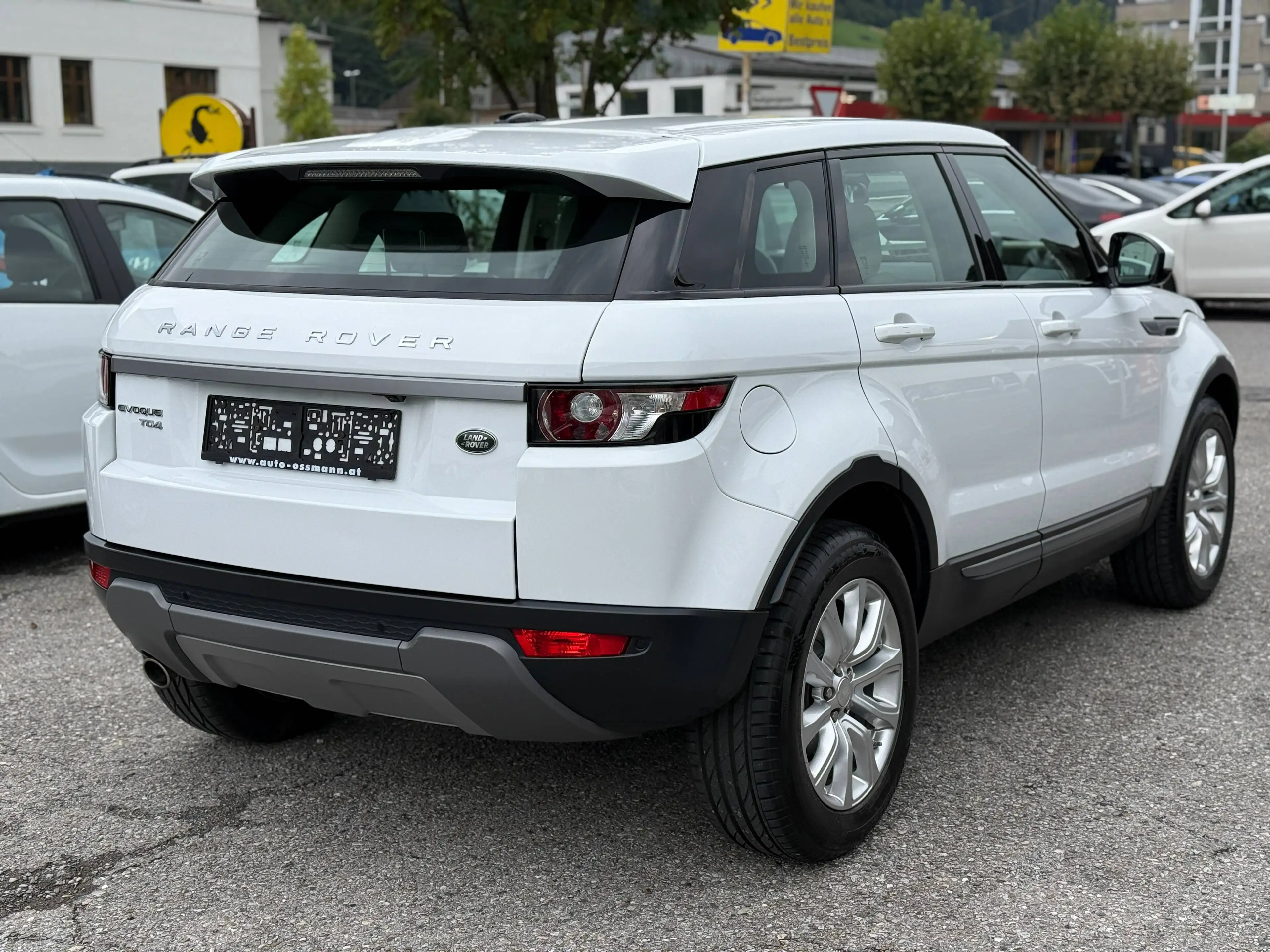 Land Rover Range Rover Evoque 2.2 TD4 Automatik Allrad | NUR 89.000 KM | TÜV NEU | — photo 6