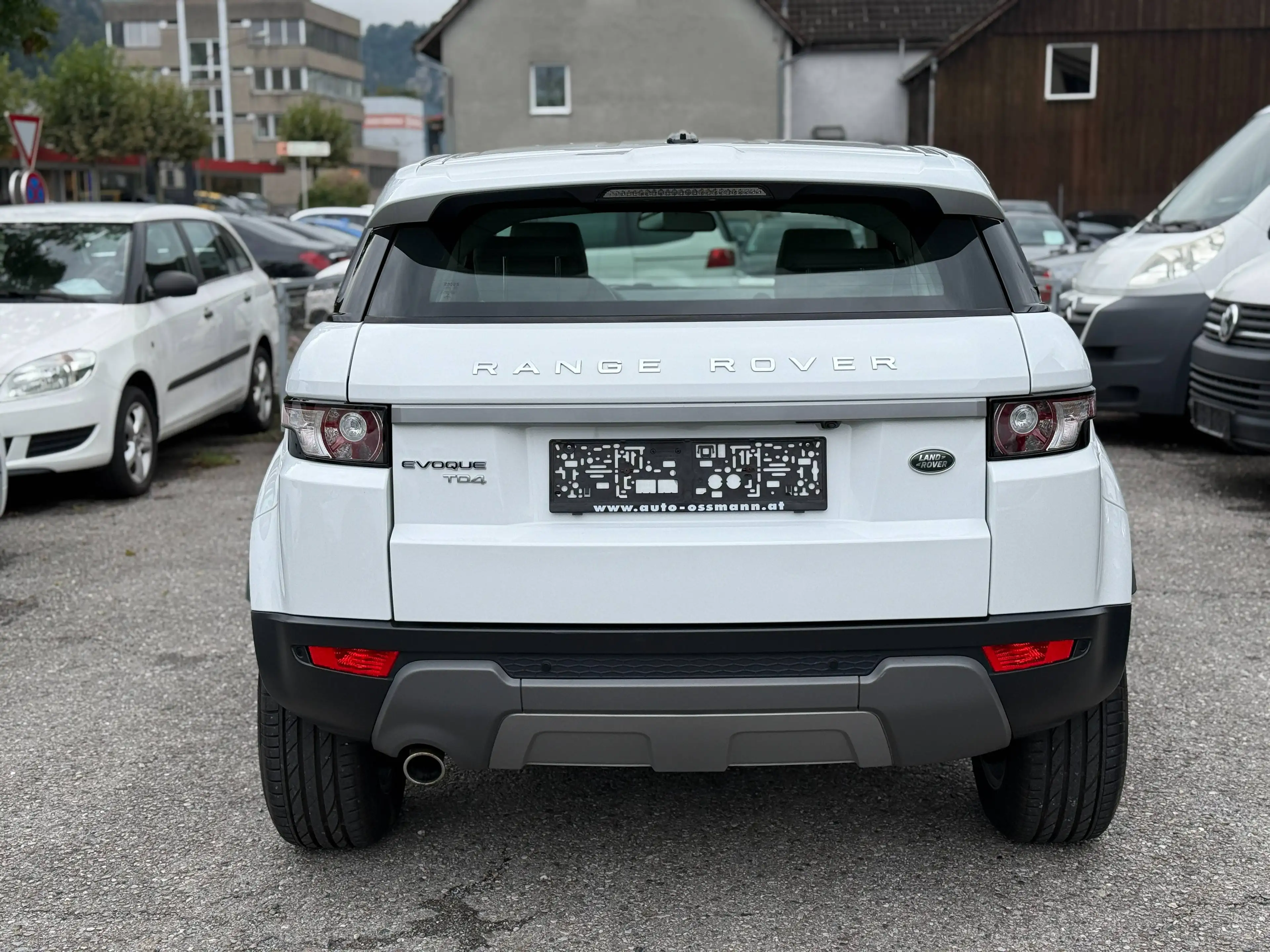 Land Rover Range Rover Evoque 2.2 TD4 Automatik Allrad | NUR 89.000 KM | TÜV NEU | — photo 5