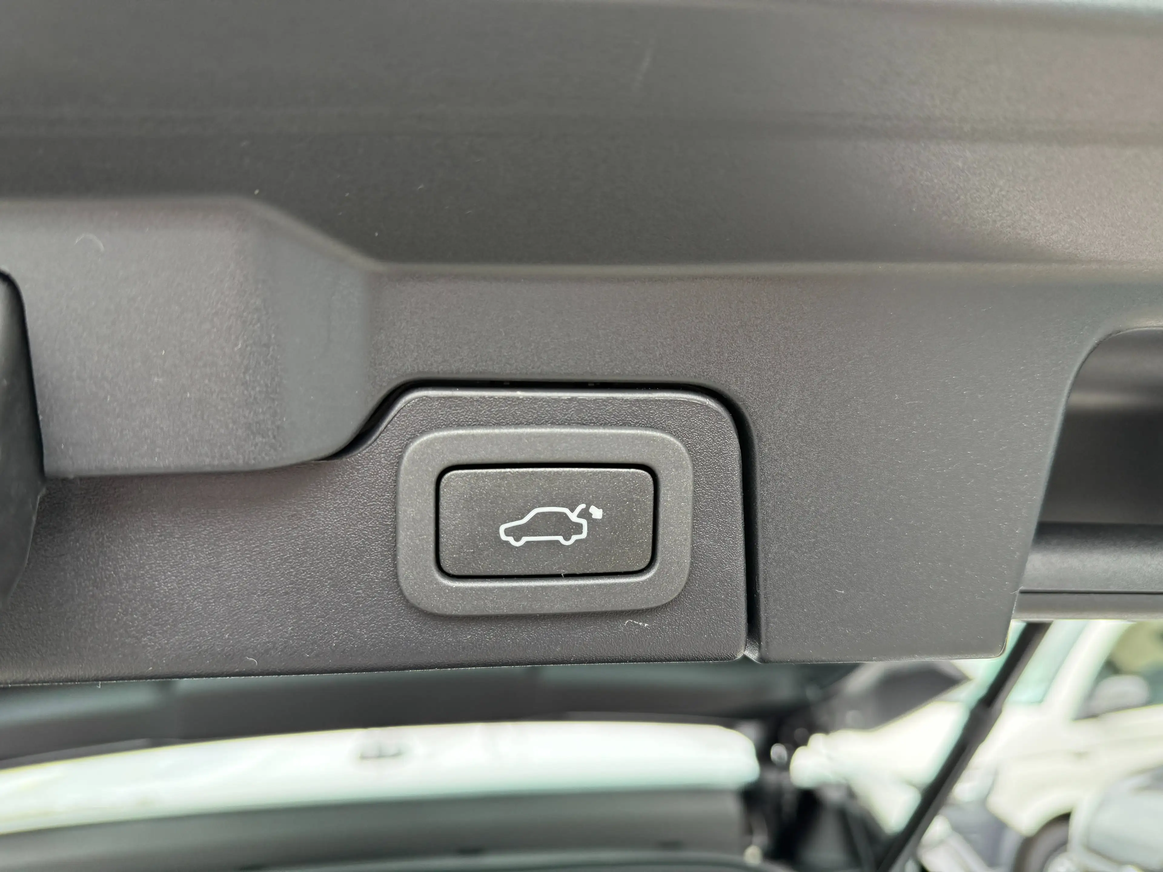 Land Rover Range Rover Evoque 2.2 TD4 Automatik Allrad | NUR 89.000 KM | TÜV NEU | — photo 14