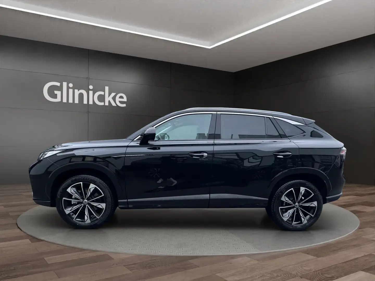 MG HS MG HS LUXURY 1.5 T-GDI MT LED/NAV Schwarz - 2