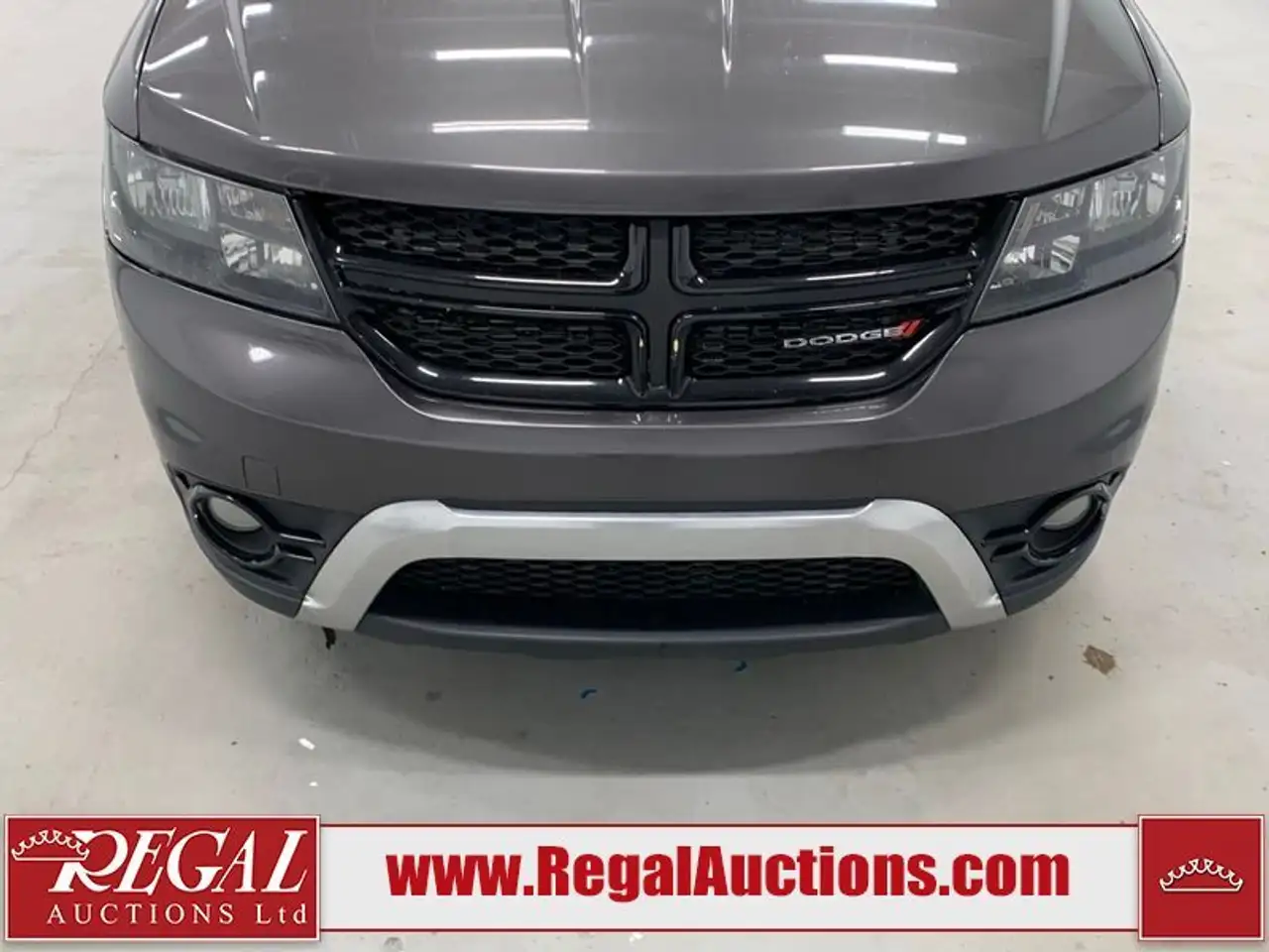 Dodge Journey снимка Dodge Journey