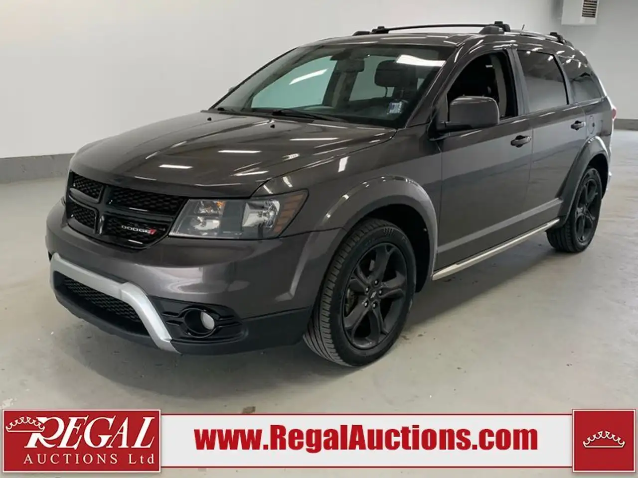 Dodge Journey снимка Dodge Journey