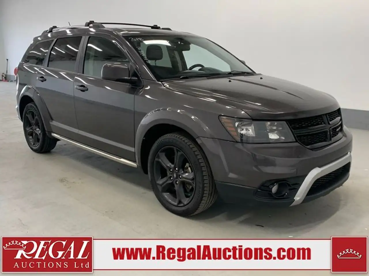Dodge Journey снимка Dodge Journey