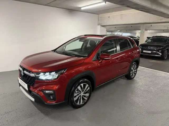 Suzuki S-Cross