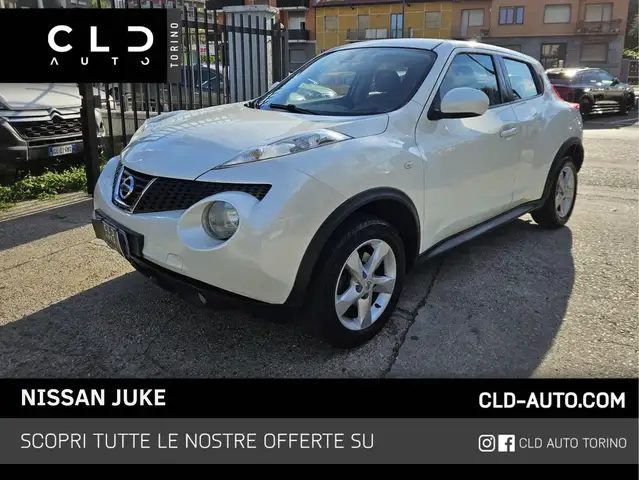 2013 Nissan Juke in White for sale