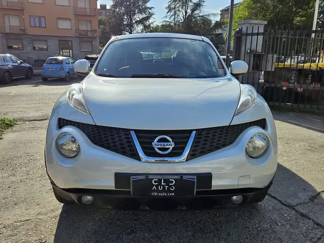 Nissan Juke view 2