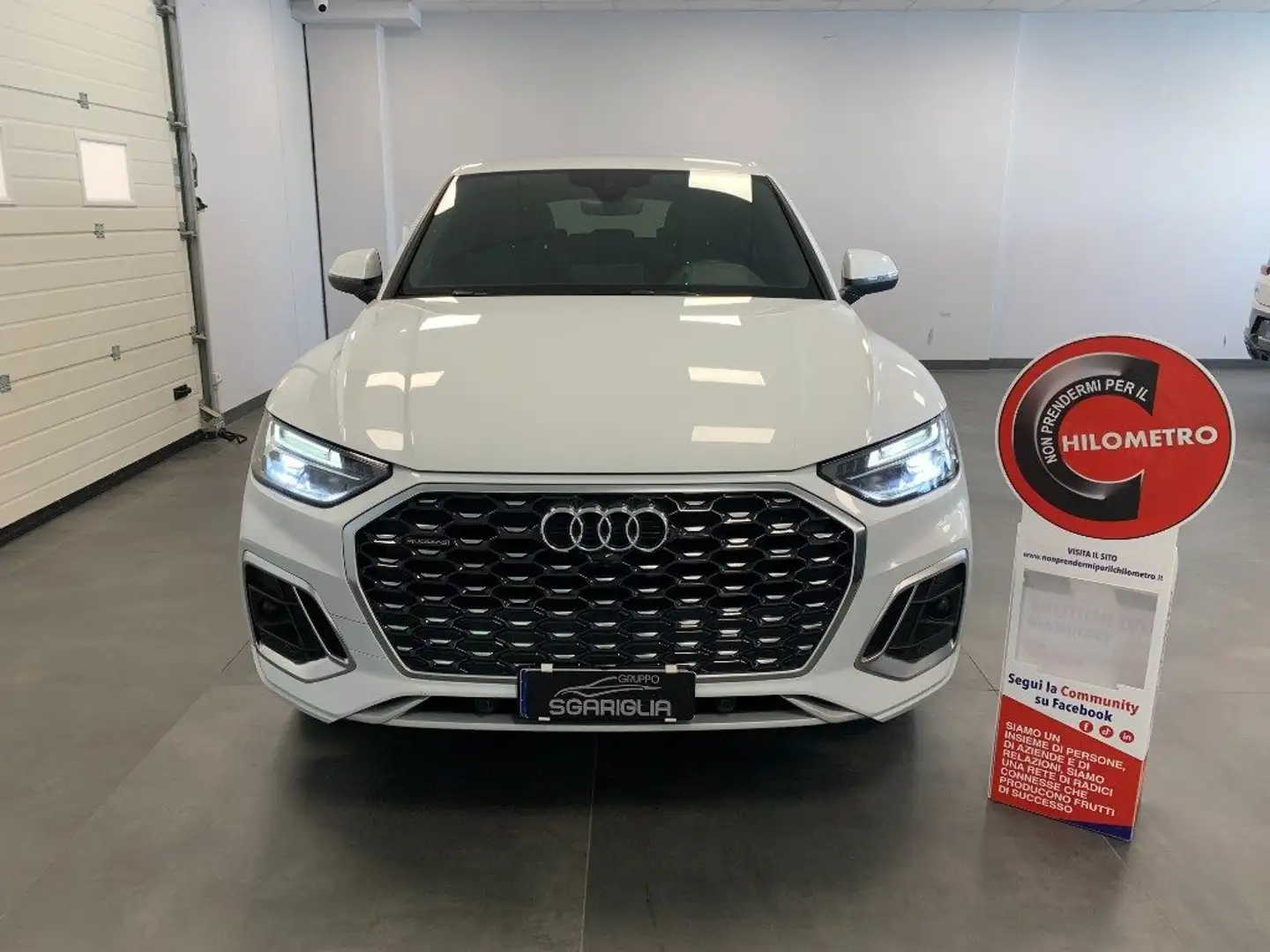 Audi Q5 SPB 40 TDI Sportback Quattro S Line Plus S tronic Bianco - 2