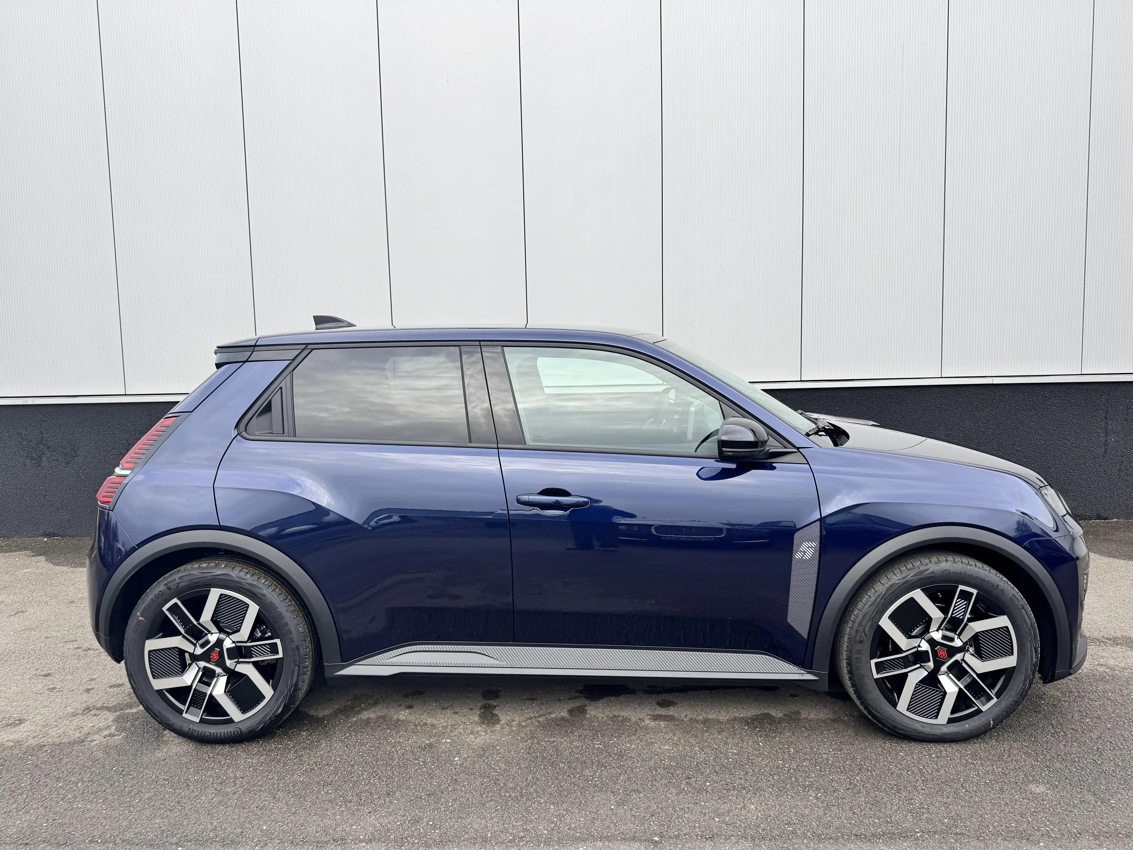 Renault R 5 techno 150 hp comfort range — photo 6
