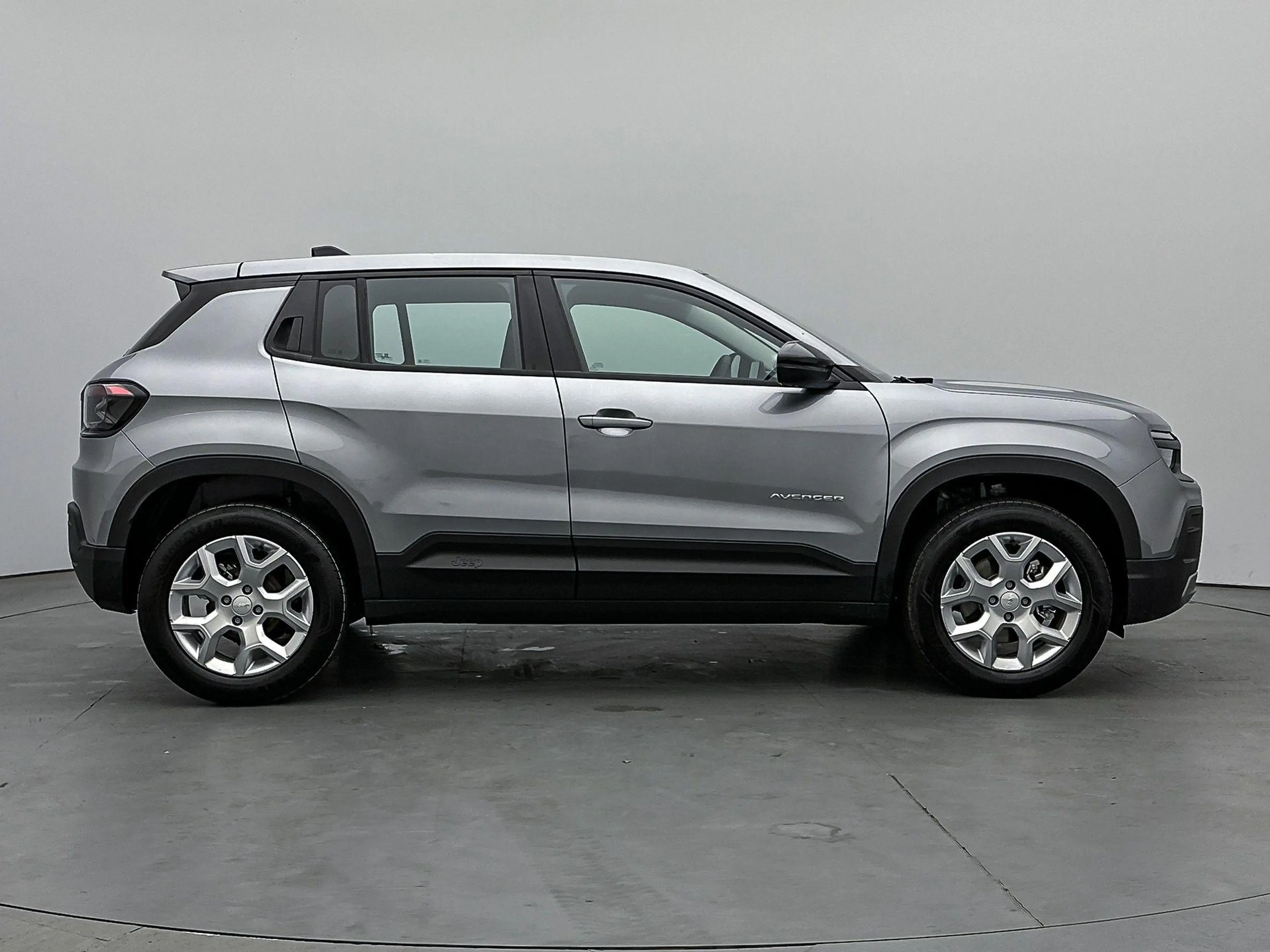 Jeep Avenger SUV Altitude 100 pk Automaat | Navigatie via Apple — photo 9