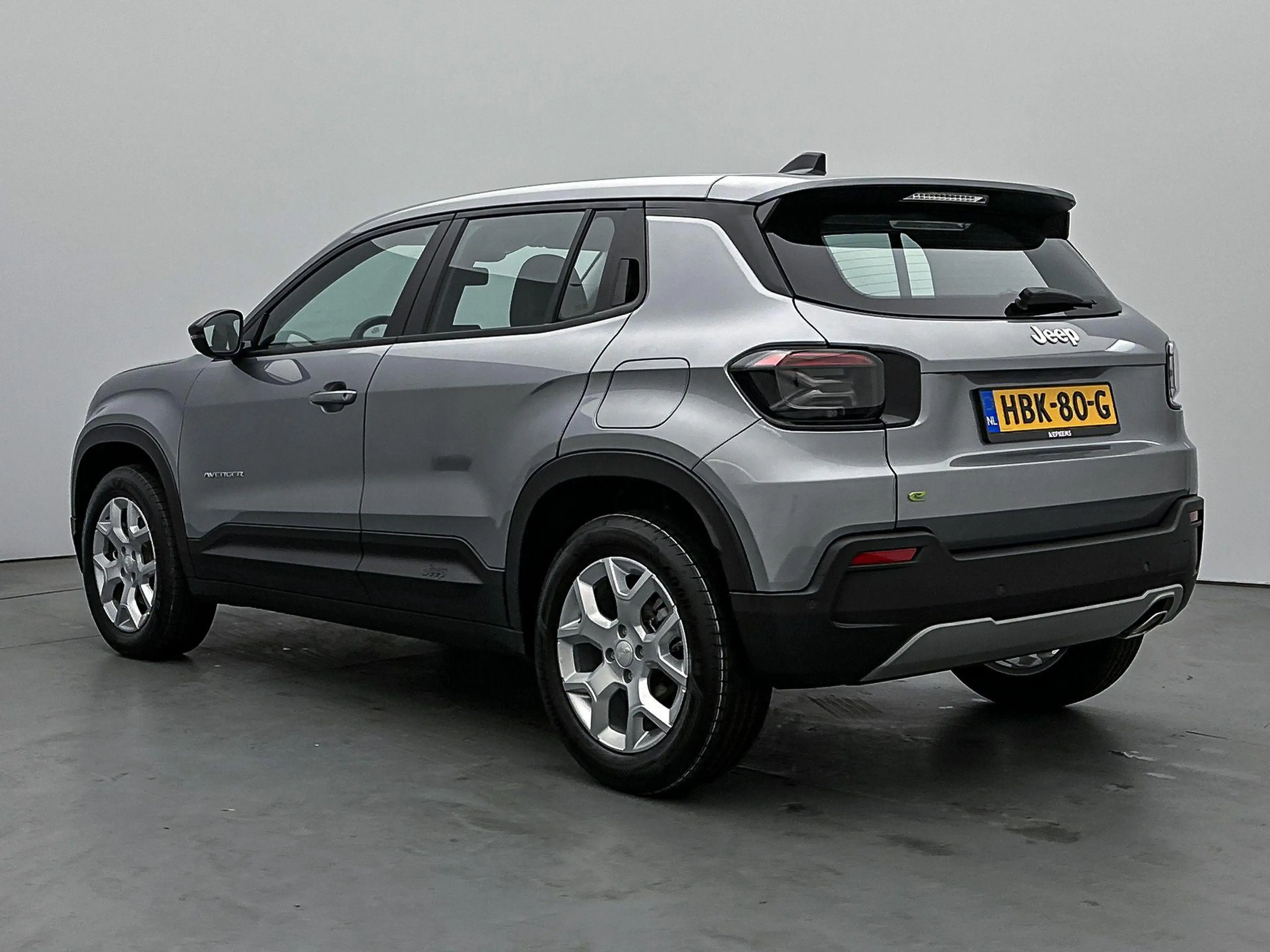 Jeep Avenger SUV Altitude 100 pk Automaat | Navigatie via Apple — photo 6