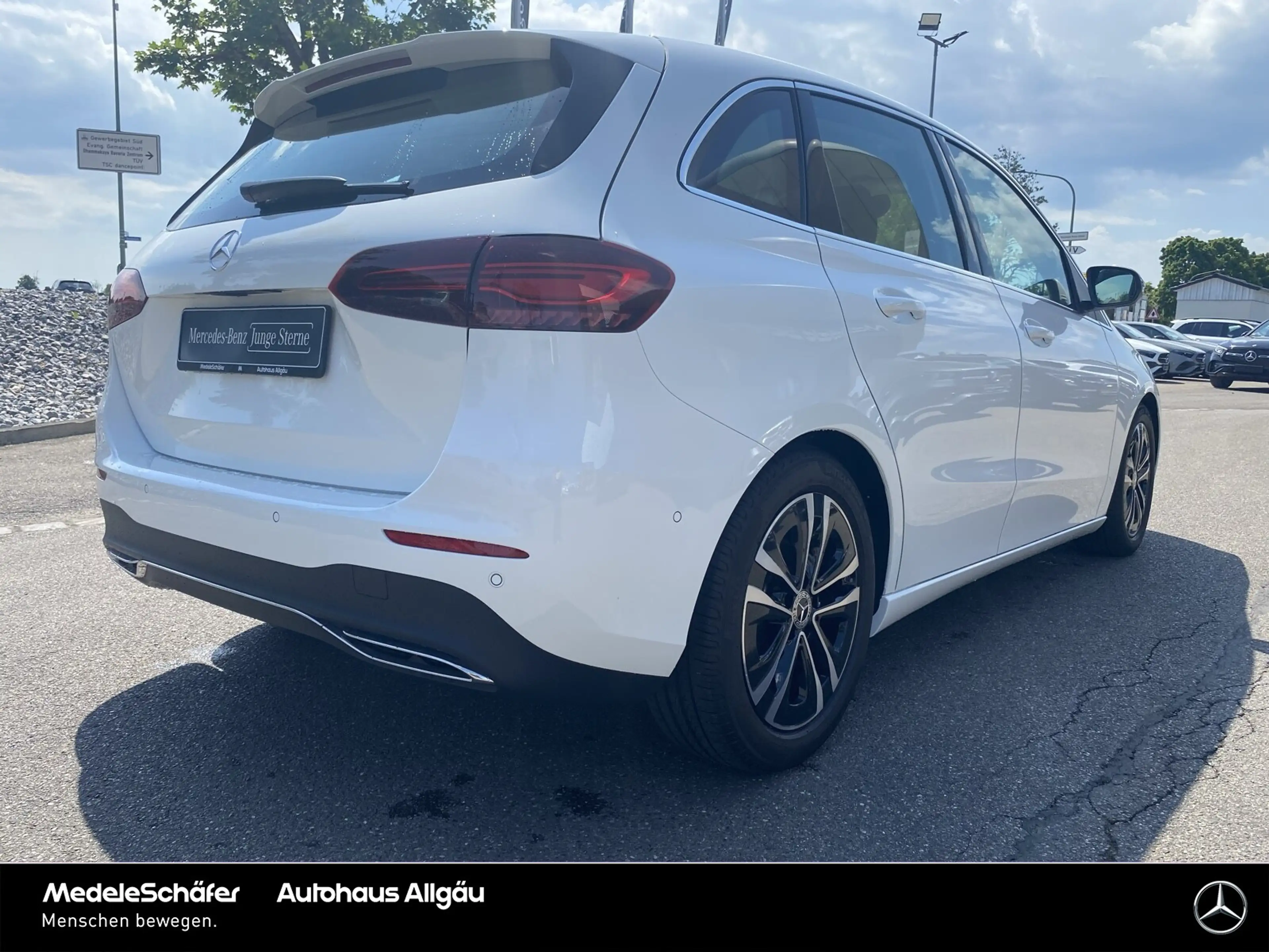 Mercedes-Benz B 200 B 200 d Progressive AHK Kam LED LenkHeiz autHeck — photo 6