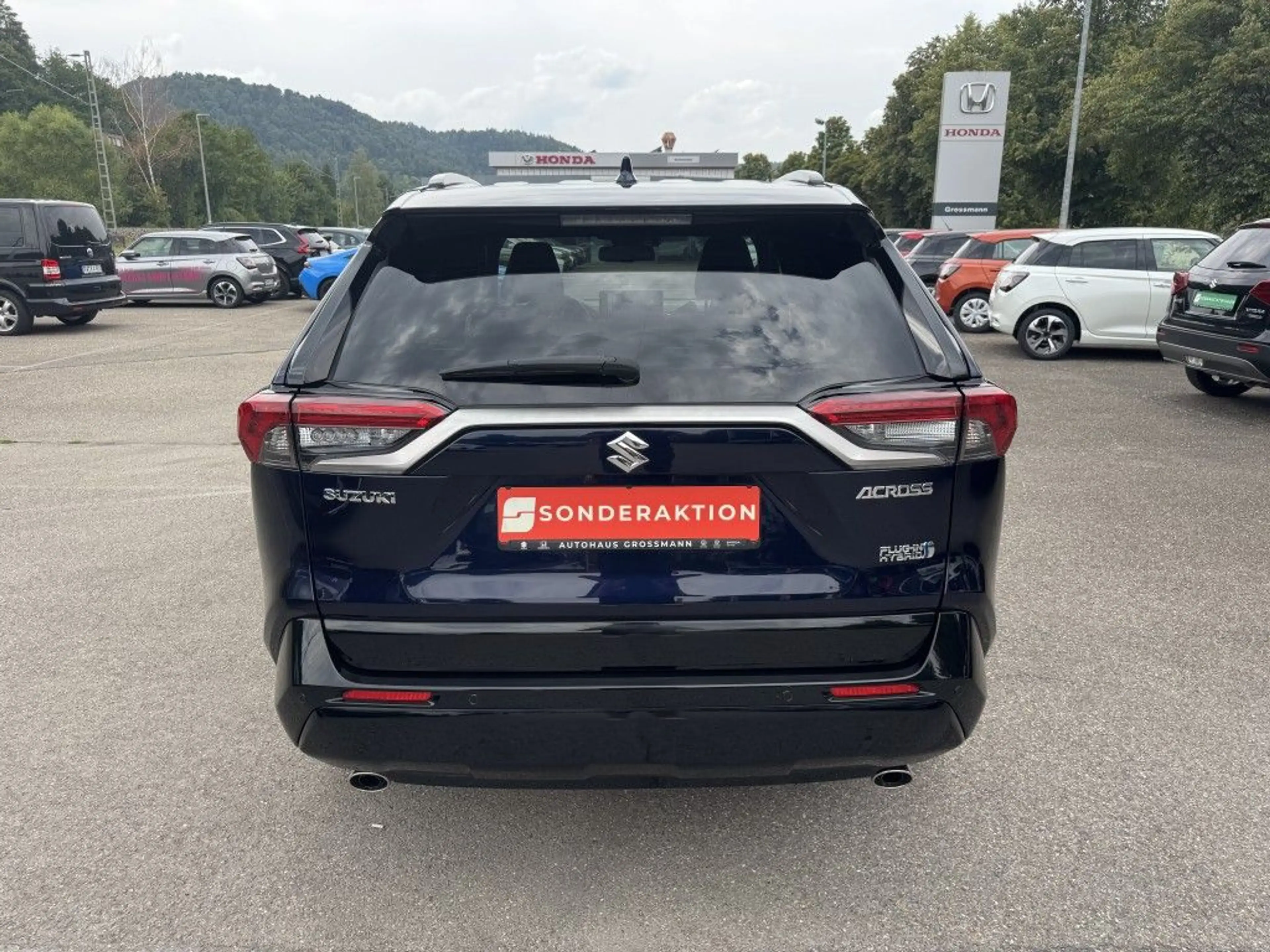 Suzuki Across Comfort+ PLUG-IN HYBRID — photo 5