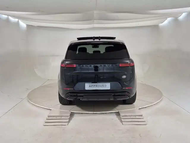 Land Rover Range Rover Sport view 7