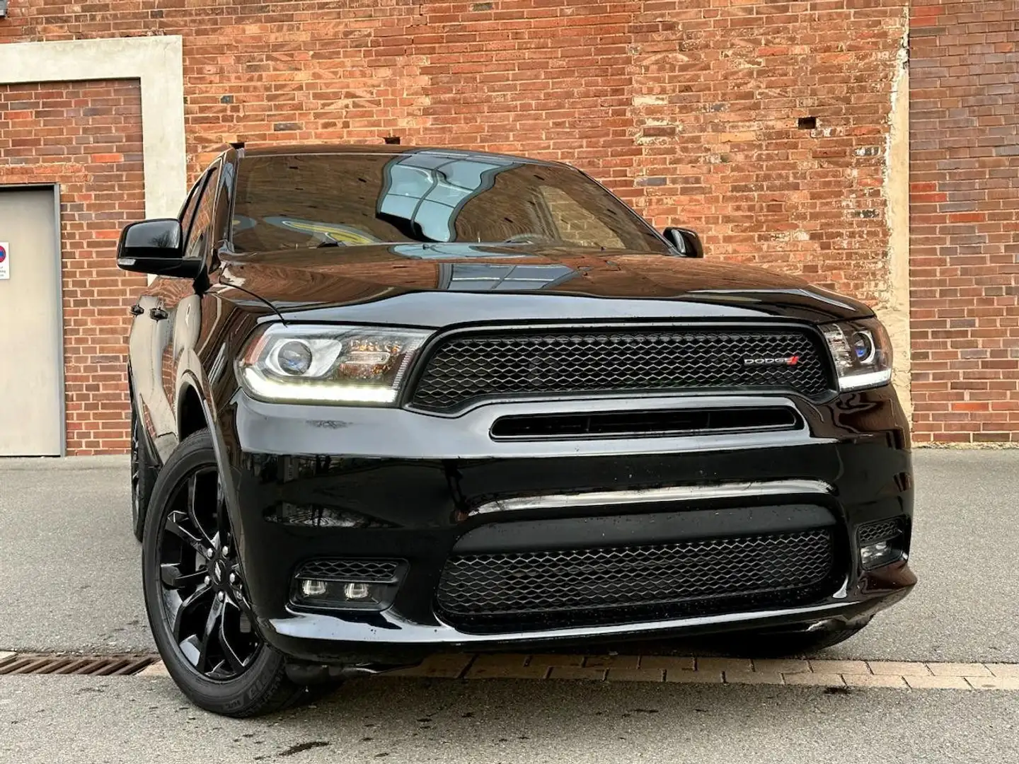 Dodge Durango 3.6 GT*7 Sitze*AWD*AHK*20 Zoll*Performance*LPG Schwarz - 1
