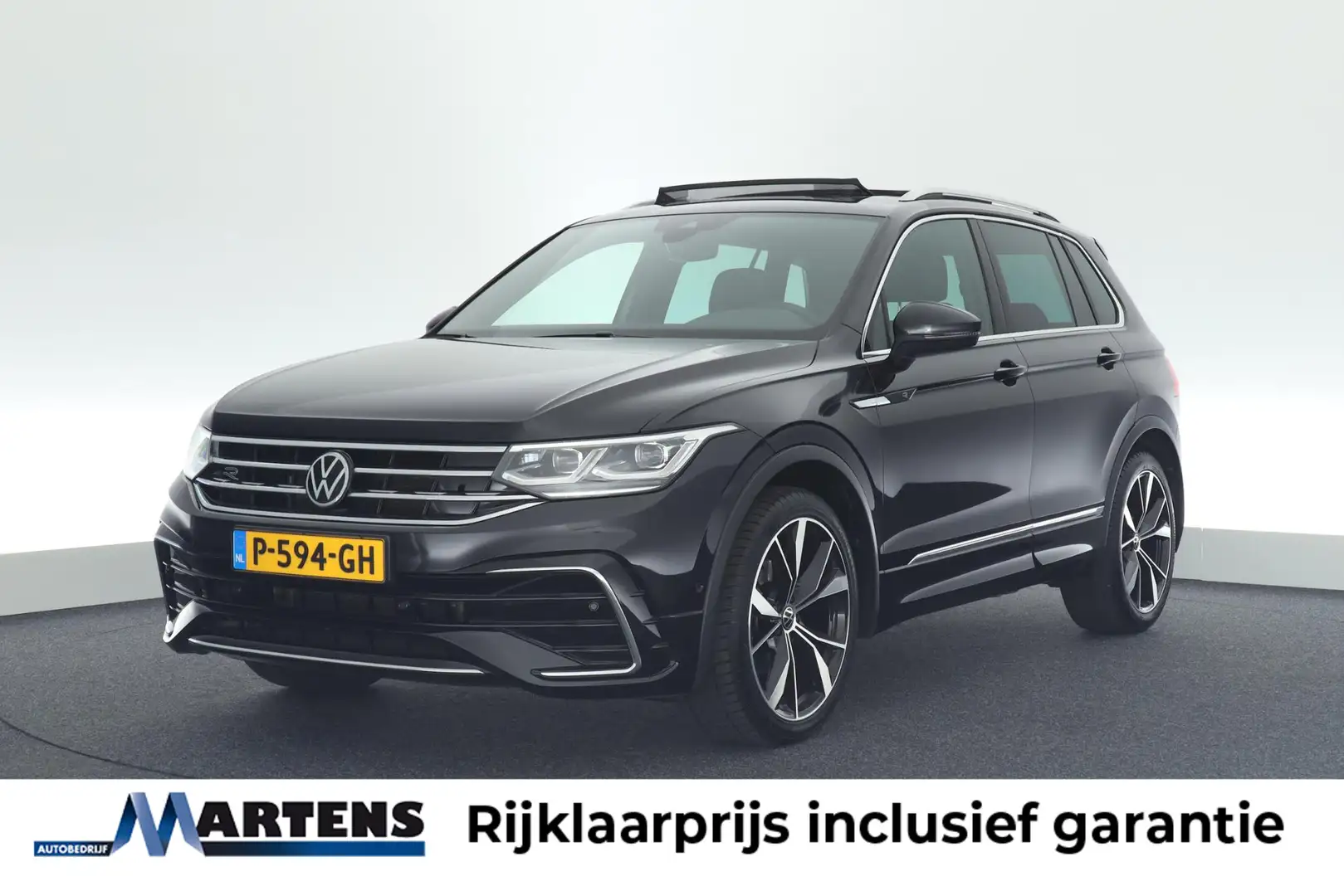 Volkswagen Tiguan 1.5 TSI 150pk DSG R-Line Business+ Camera Keyless Schwarz - 1