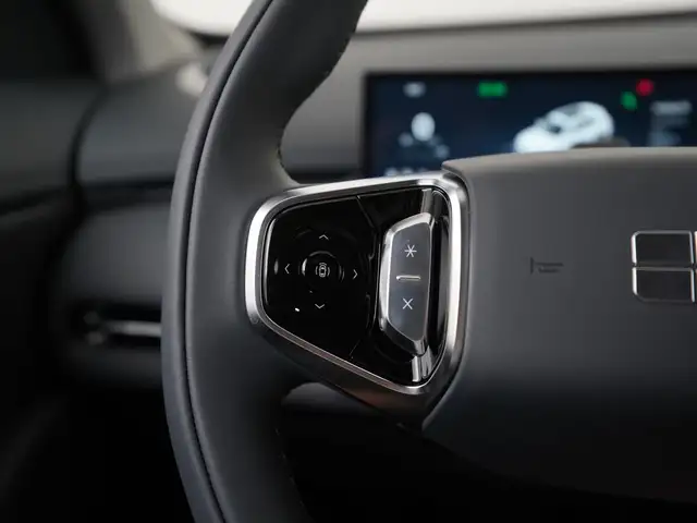 Geely Starray EM-I view 7