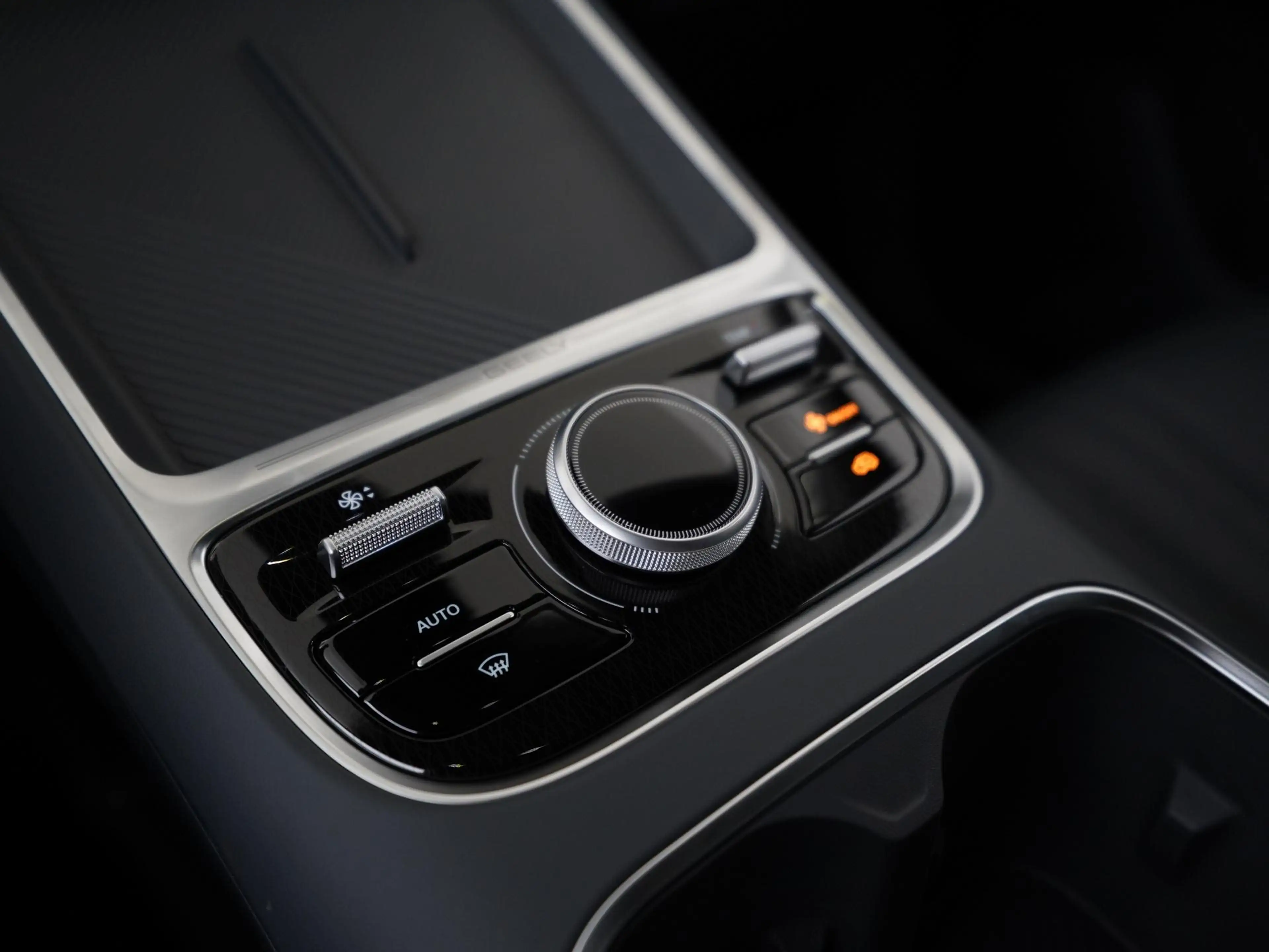 Geely Starray EM-i 1.5 Pro | Stoel/Stuurverwarming | Adaptief Cruise — photo 10