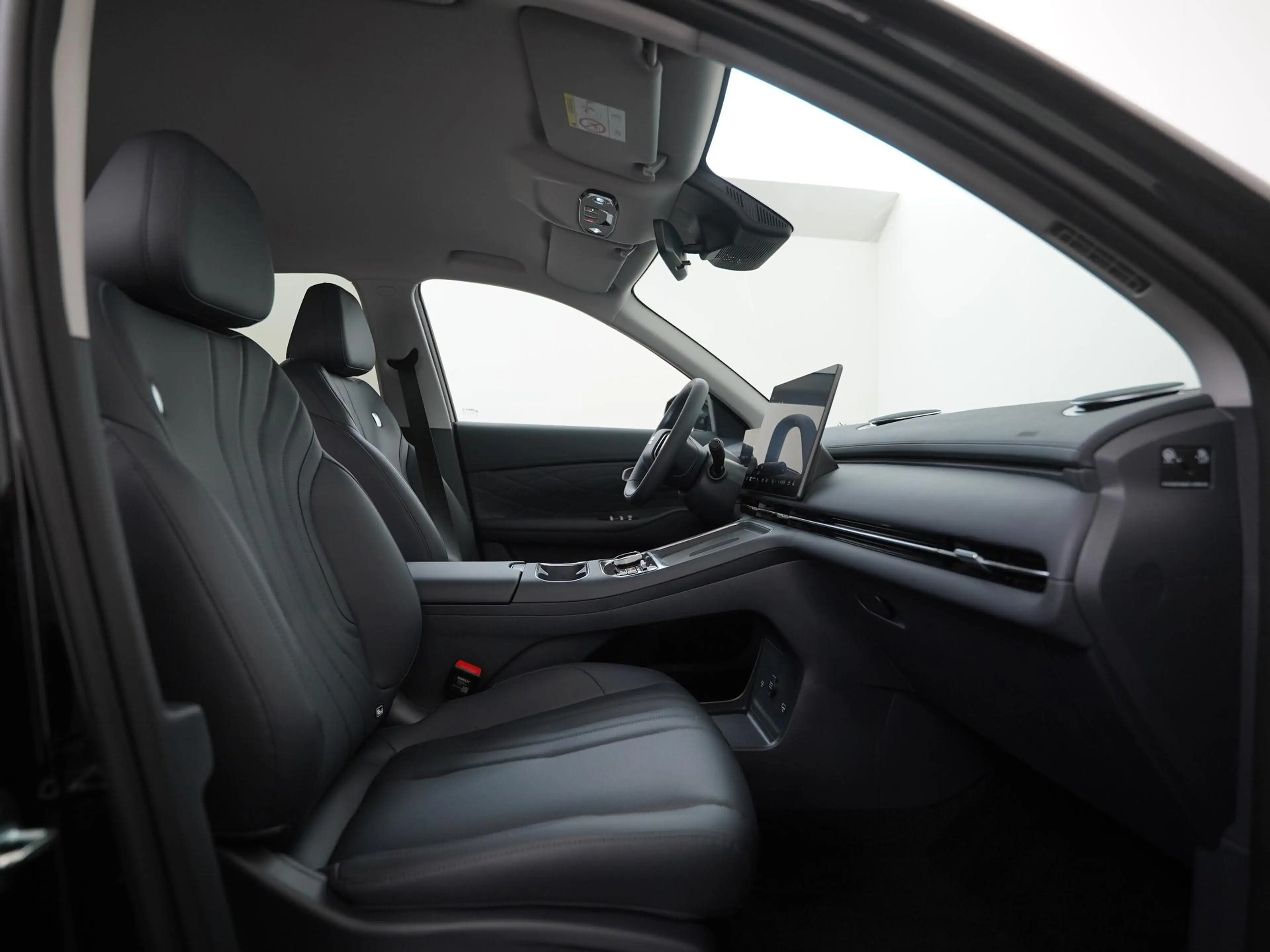 Geely Starray EM-i 1.5 Pro | Stoel/Stuurverwarming | Adaptief Cruise — photo 3