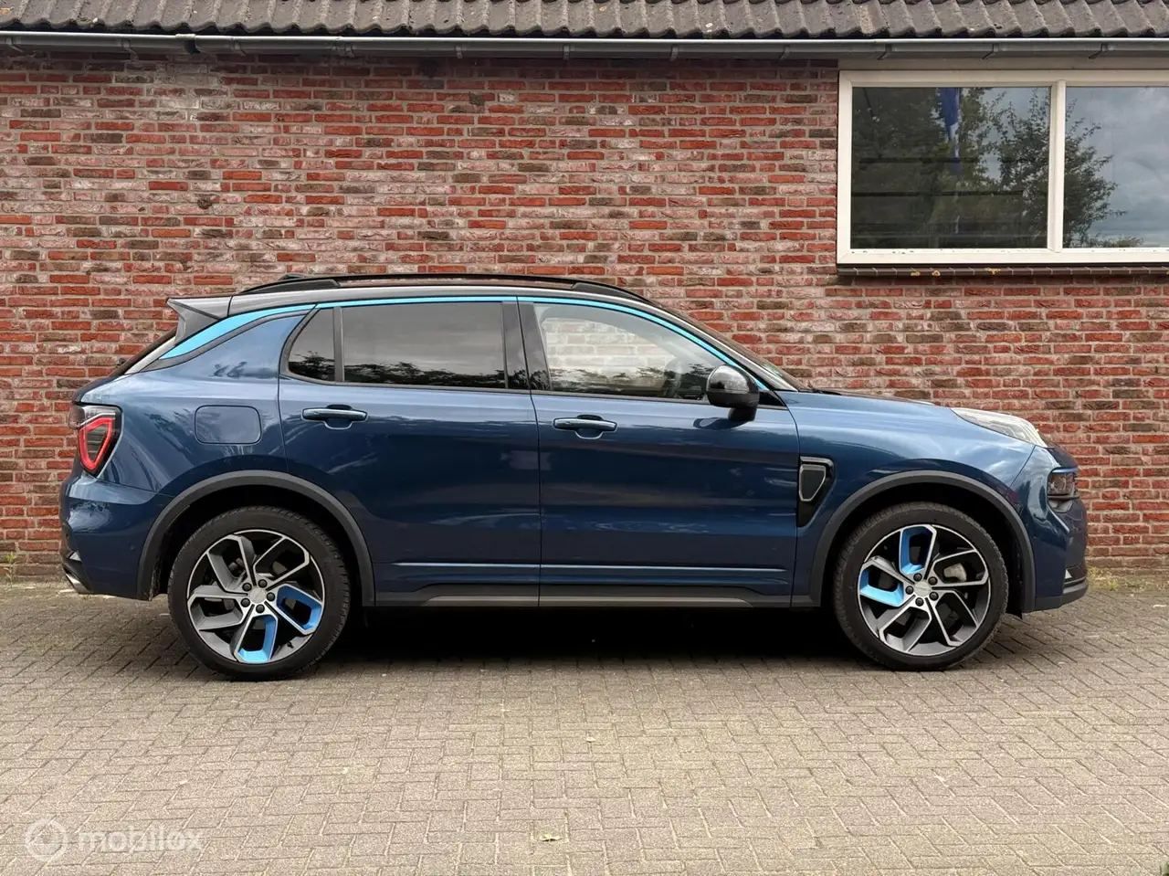 Lynk & Co 01 2023