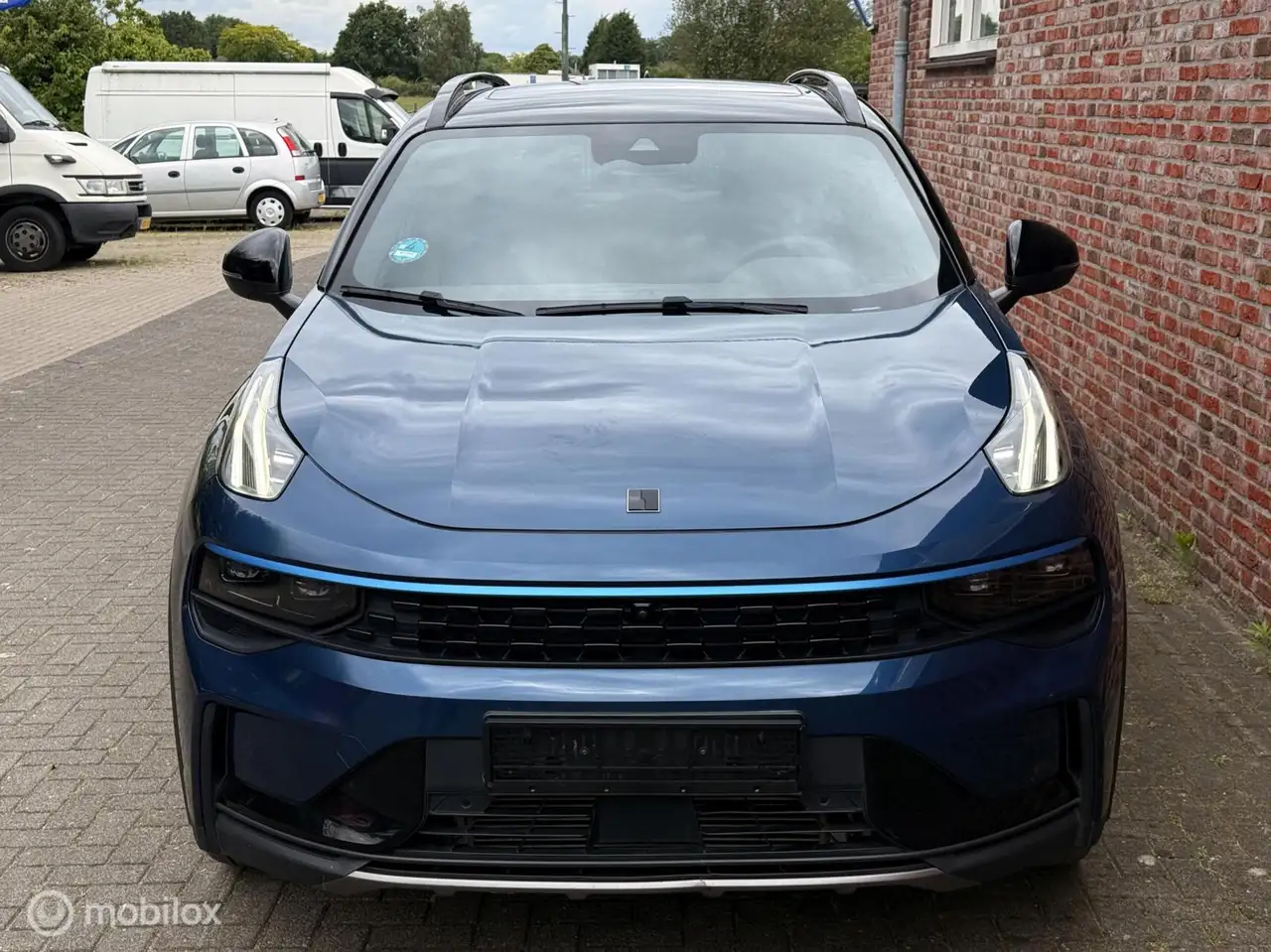 Lynk & Co 01 2023