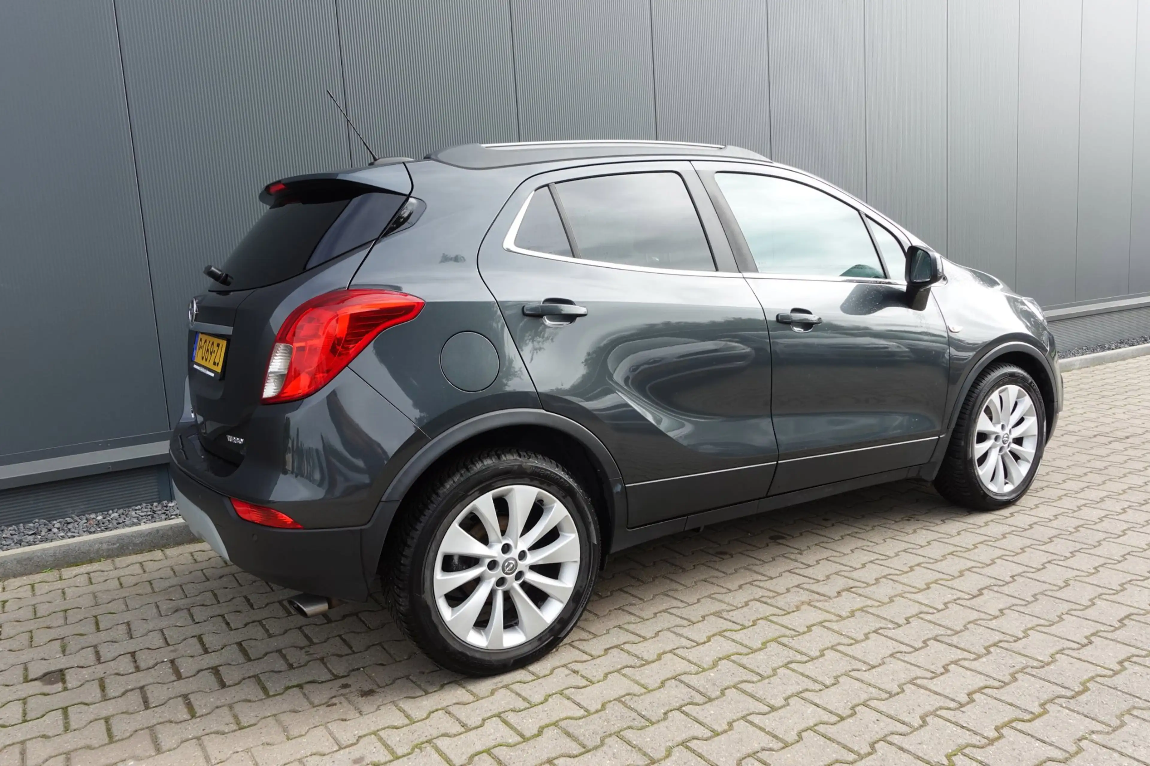 Opel Mokka X 1.4 Turbo Black Edition — photo 3