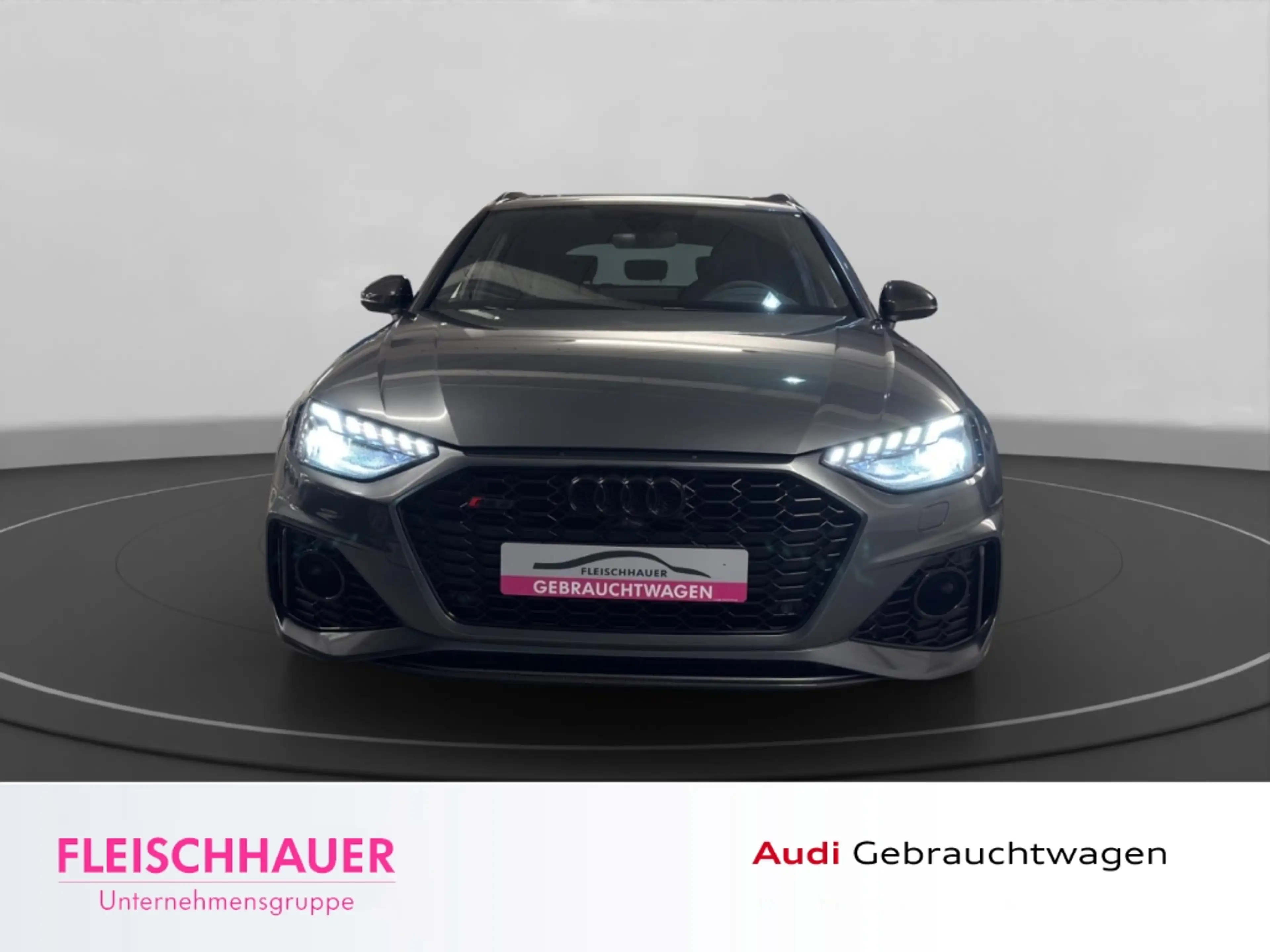 Audi RS4 Avant 2.9 TFSI qu. Matrix+AHK+Pano+20''+280+HUD+B& — photo 2