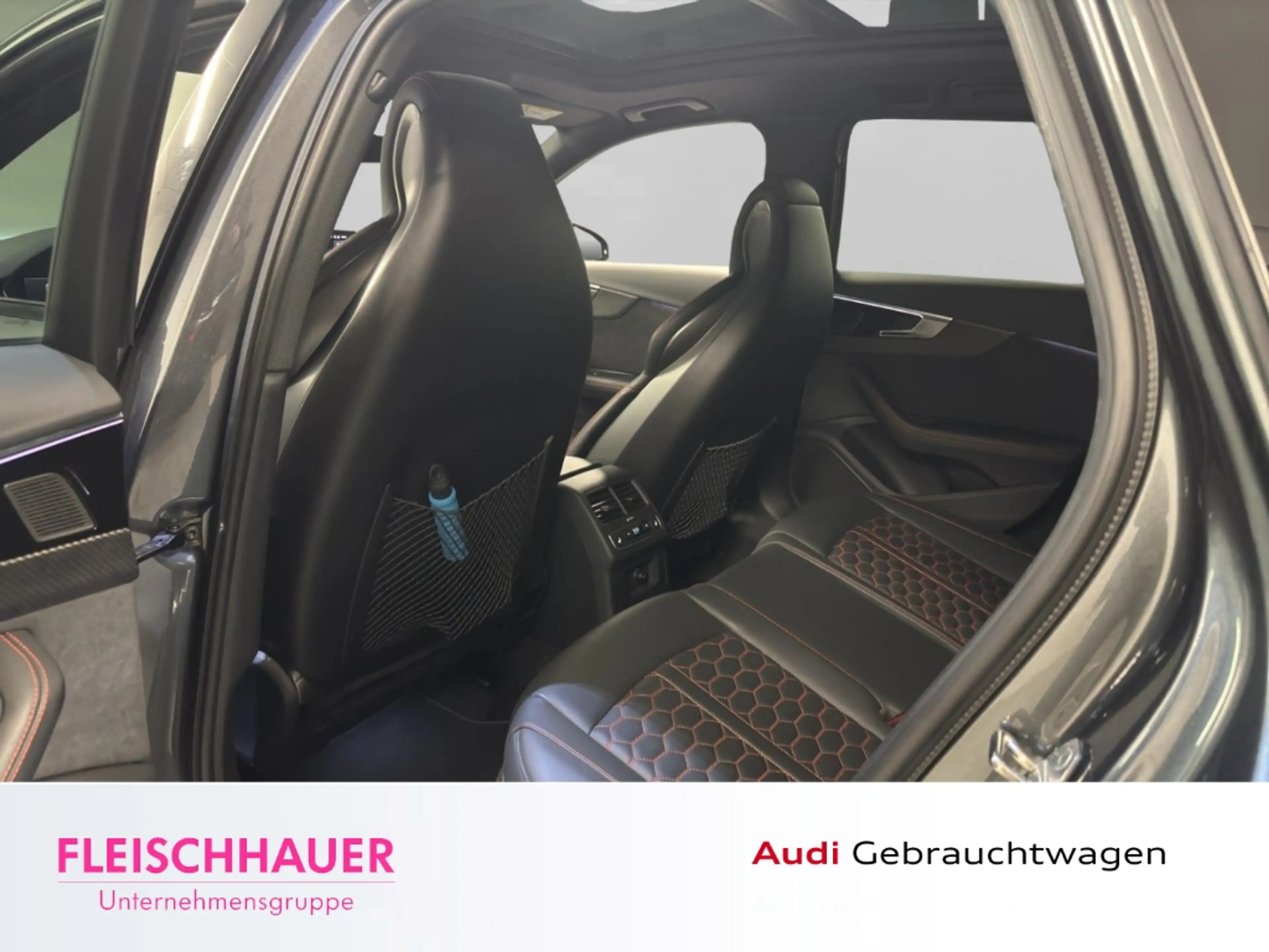 Audi RS4 Avant 2.9 TFSI qu. Matrix+AHK+Pano+20''+280+HUD+B& — photo 13