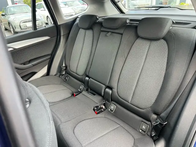BMW X1 view 16