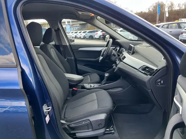 BMW X1 view 25