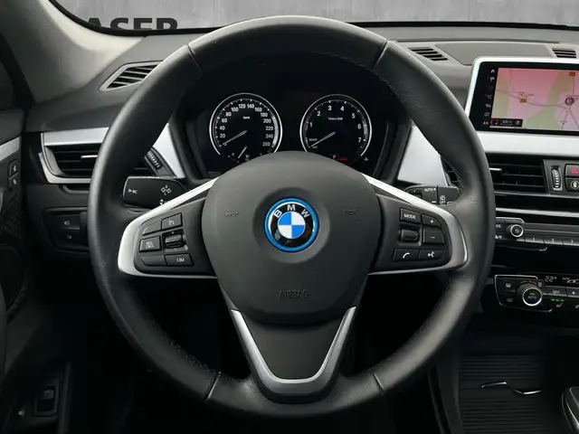 BMW X1 view 11