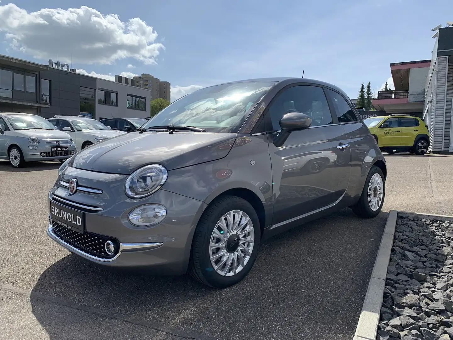 Fiat 500 1.0 GSE Hybrid Dolcevita Navi/PDC/GLASDACH Šedá - 2