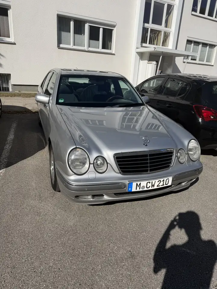 Mercedes-Benz E 280 T 4-Matic Elegance, foto 7