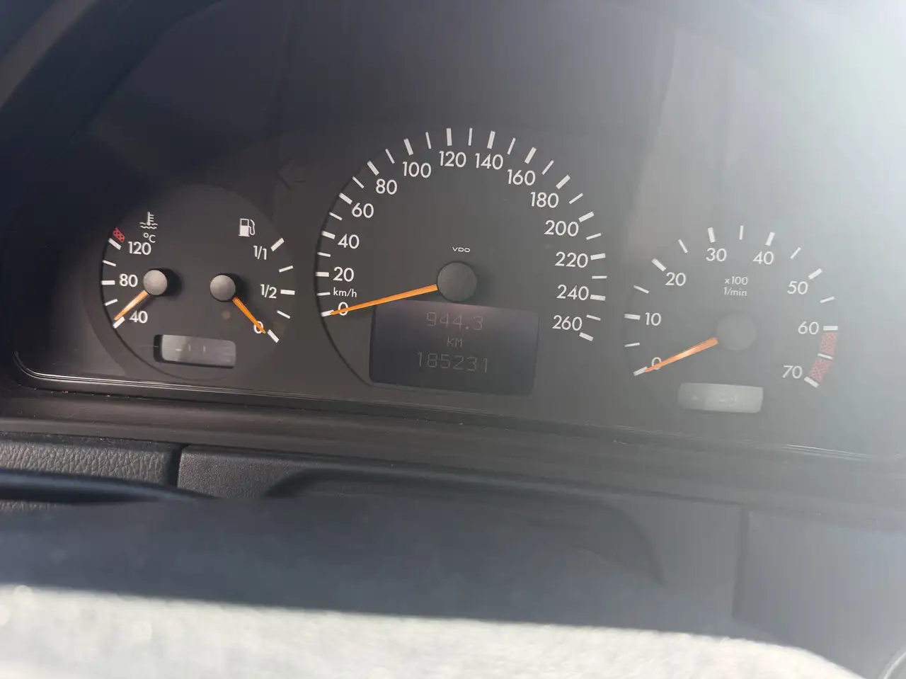 Mercedes-Benz E 280 T 4-Matic Elegance, foto 4