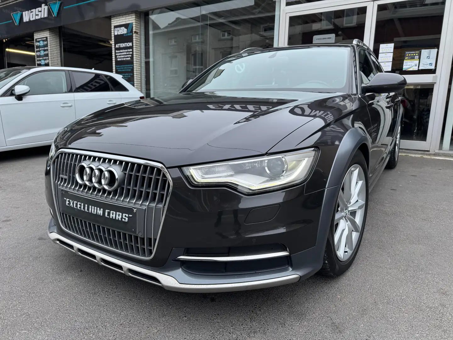 Audi A6 allroad 3.0 TDi V6 Quattro S tronic Toit Pano Full Opt Gris - 1