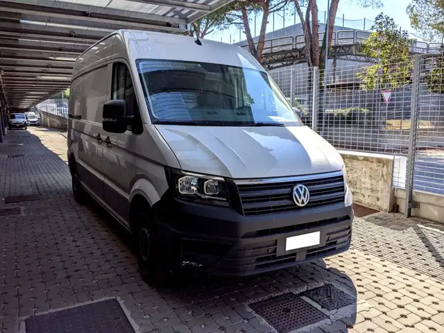 Volkswagen Crafter view 3