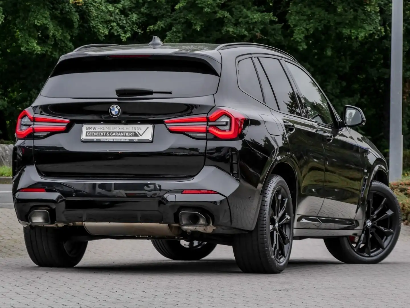 BMW X3 xDrive30d M Sport PANO RFK NAVI Standh. LED Schwarz - 2