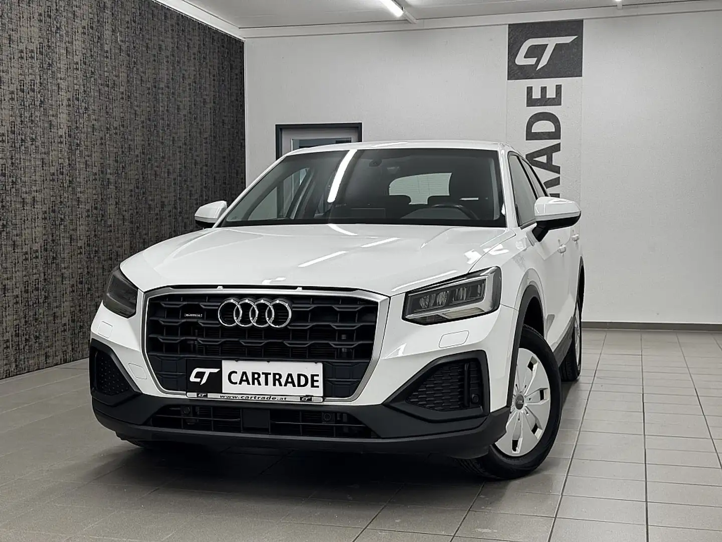 Audi Q2 35 TDI quattro S-tronic Weiß - 1