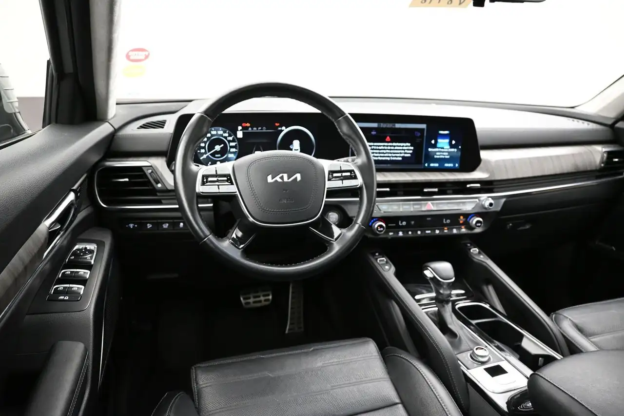 Kia Telluride снимка Kia Telluride