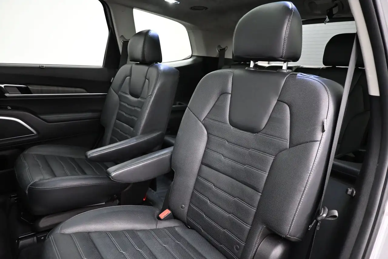 Kia Telluride снимка Kia Telluride