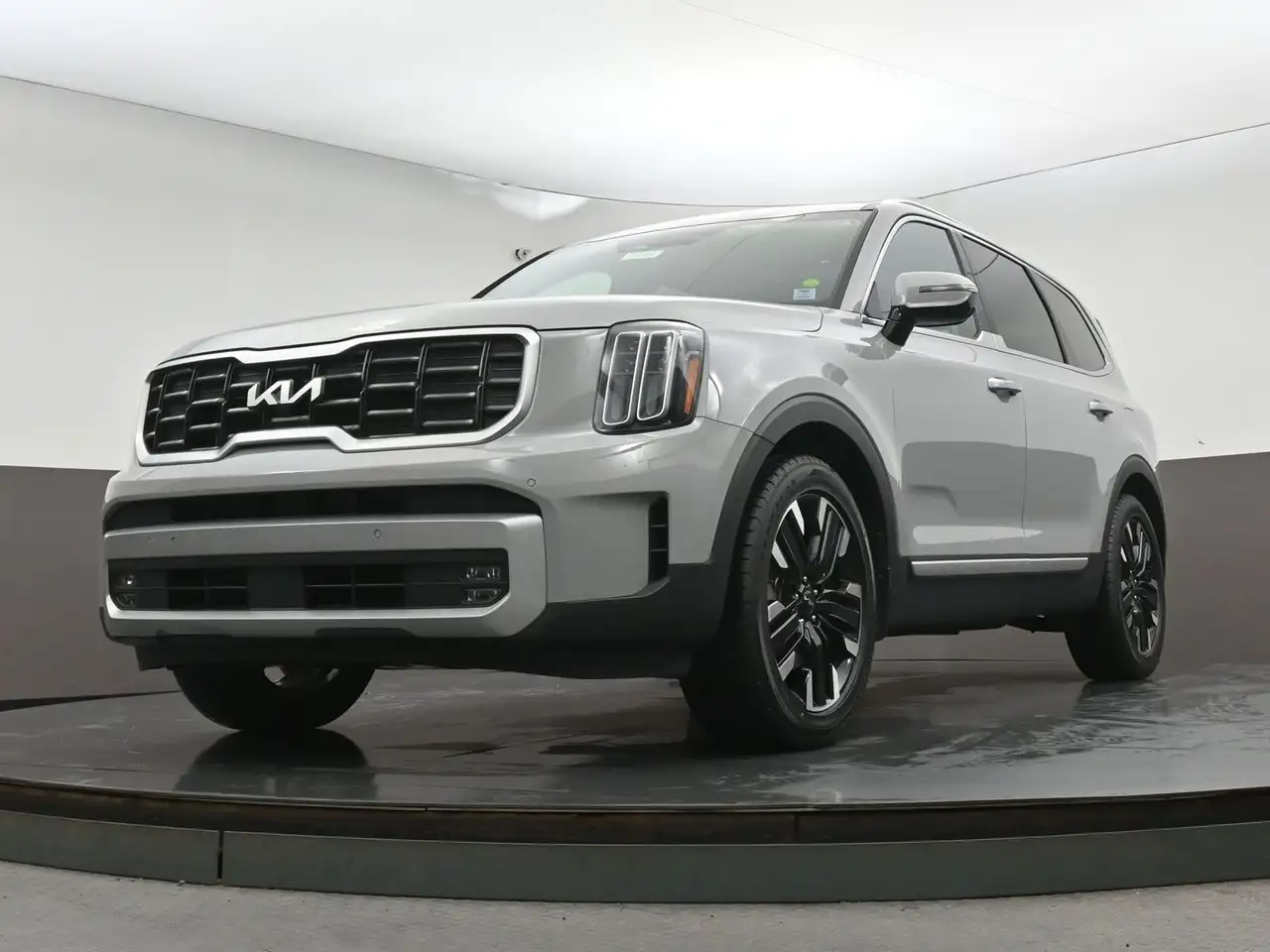 Kia Telluride снимка Kia Telluride