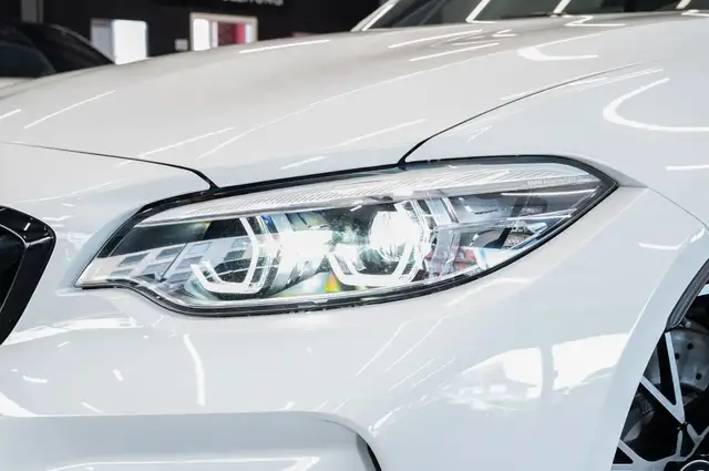 BMW M2 view 4
