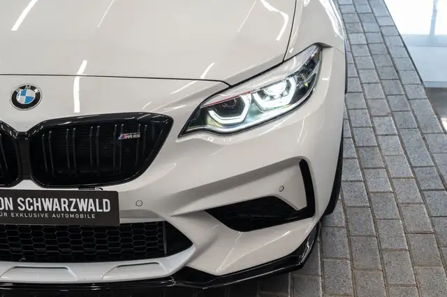 BMW M2 view 13
