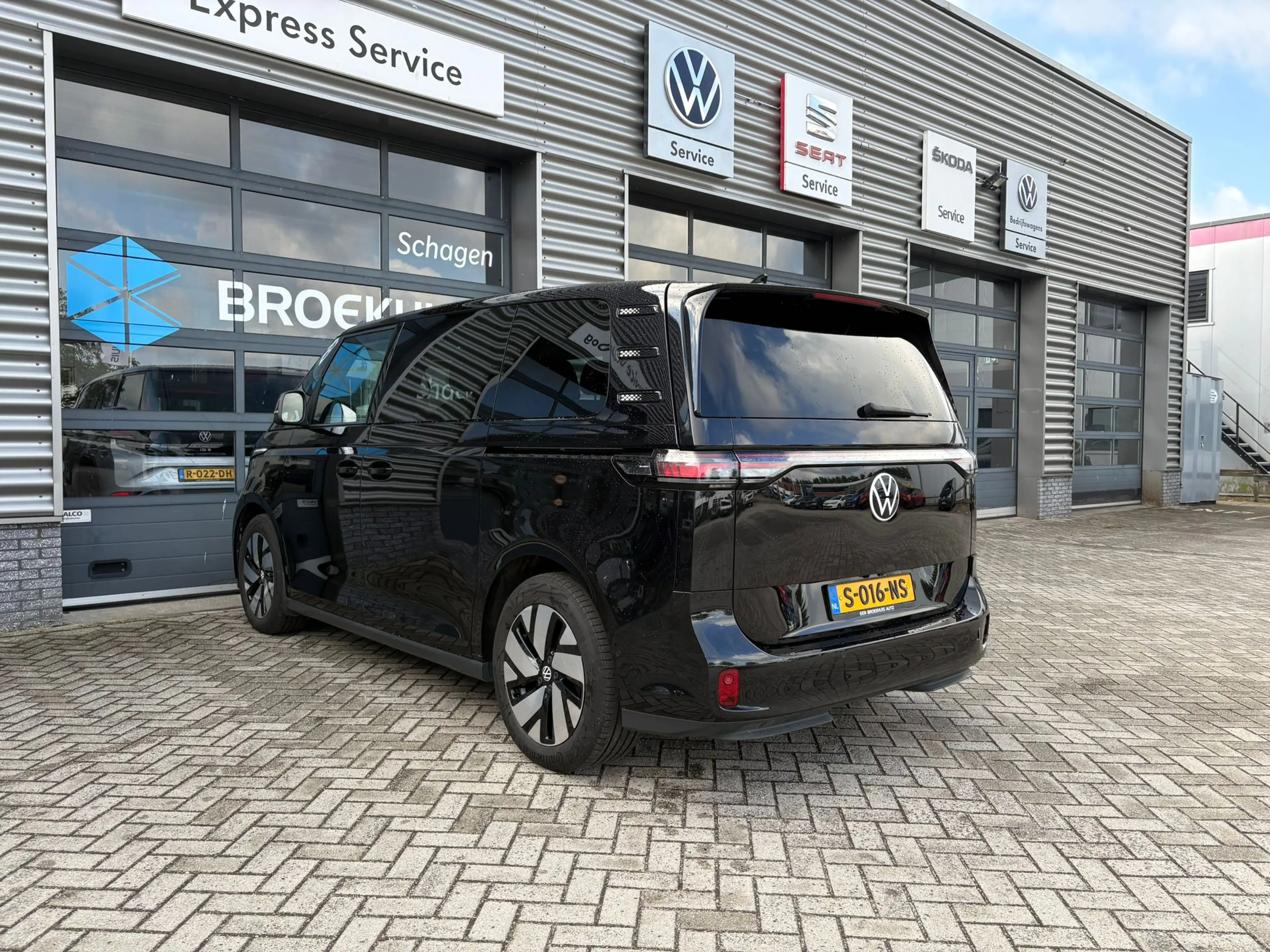Volkswagen ID. Buzz 1st 77kWh 204 pk | SoH 98,7% | Elektrische Trekhaa — photo 8