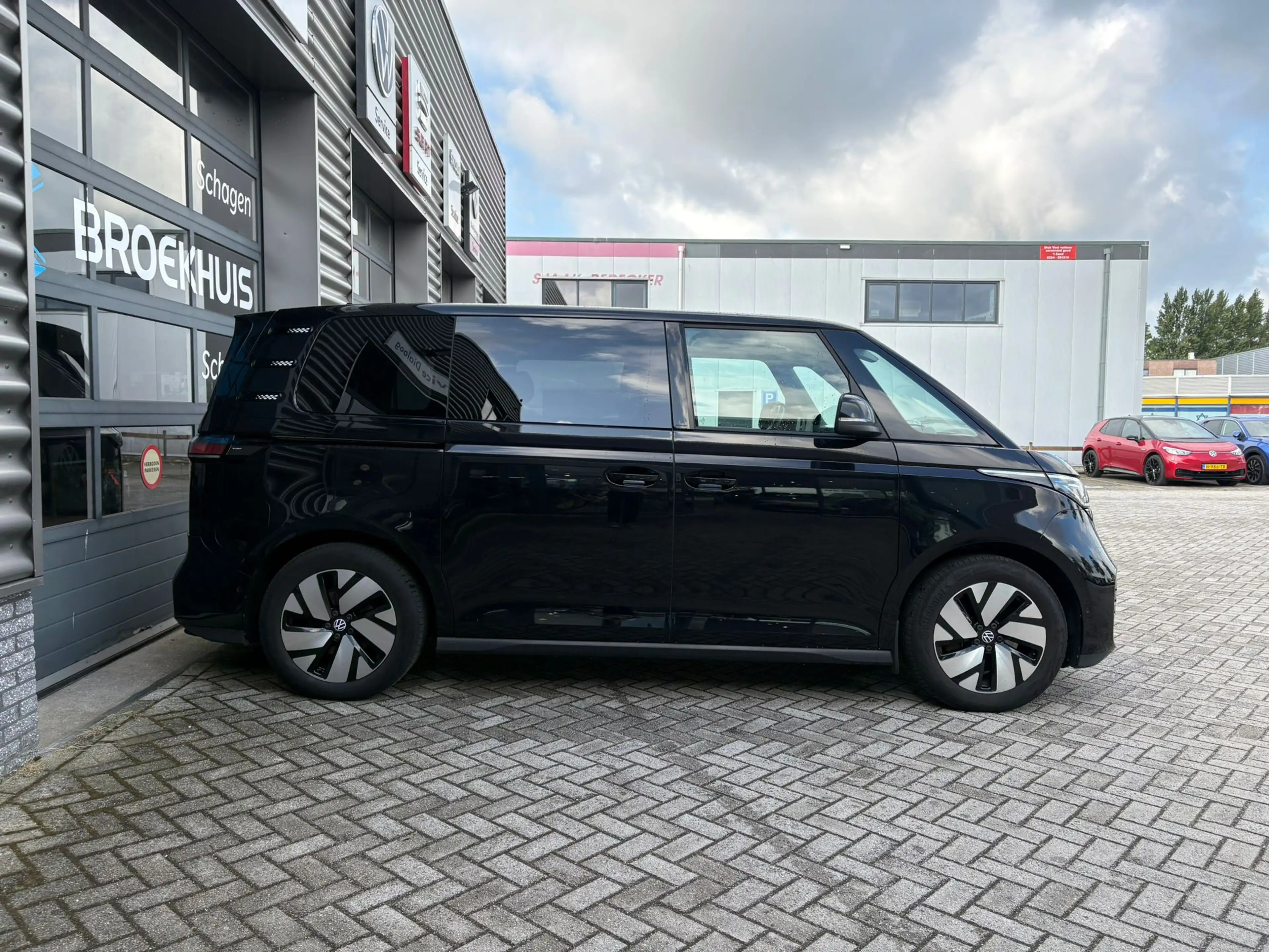 Volkswagen ID. Buzz 1st 77kWh 204 pk | SoH 98,7% | Elektrische Trekhaa — photo 5
