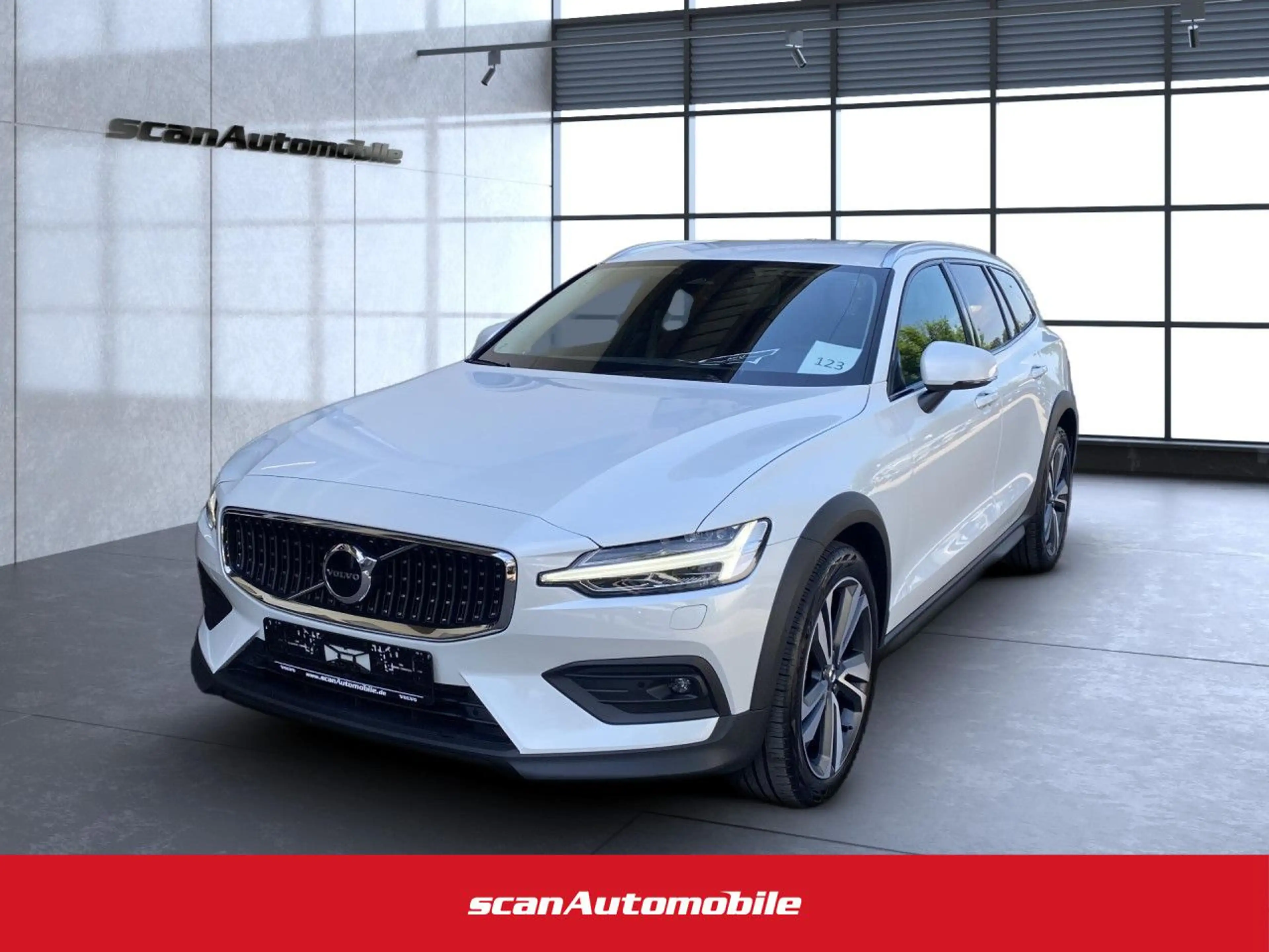 Volvo V60 Cross Country V60 CC Plus AWD Bluetooth LED Vollleder Klima
