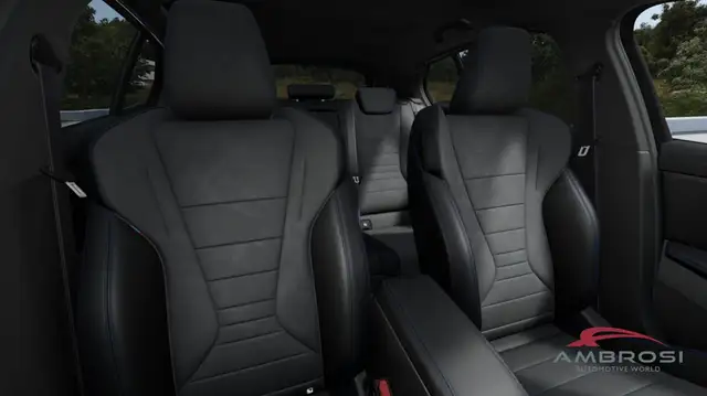 BMW 1 Series view 12