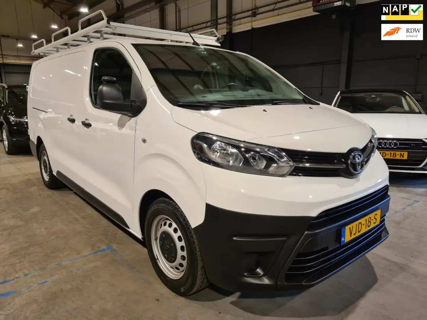 Toyota Proace Worker 2.0 D-4D Cool Comfort Long - 3 Zits - Airco Wit - 1
