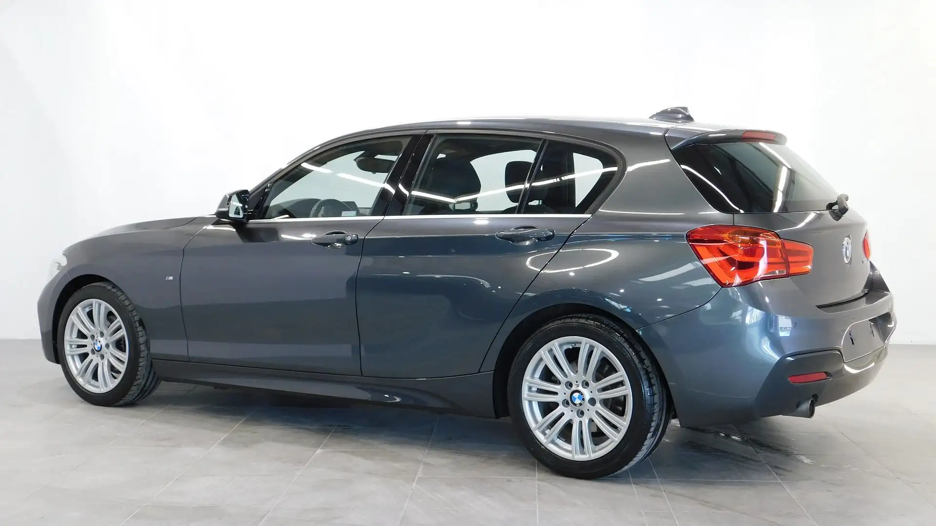 BMW 118 (F21/F20) 118I 136CH M SPORT 5P - 2