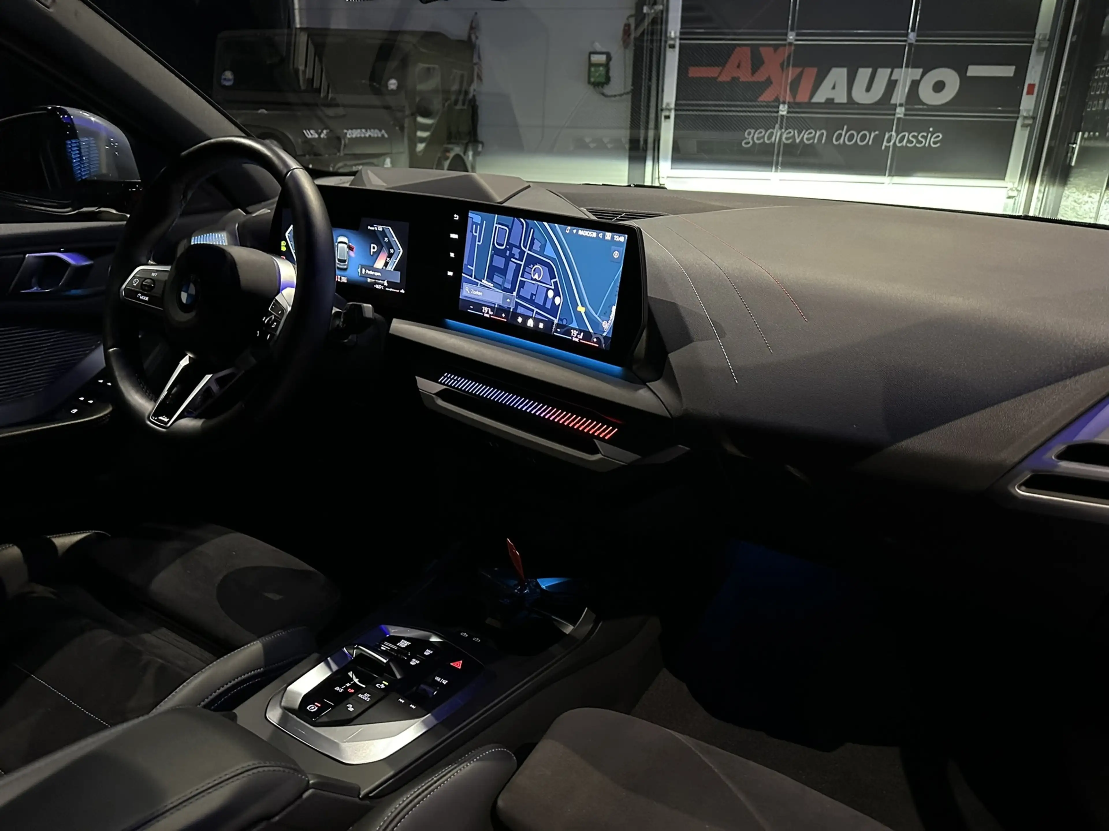 BMW 120 1-serie M Sport Design Edition *HUD*360camera*Spor — photo 26